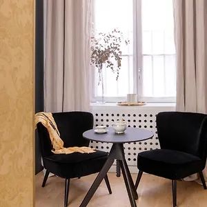 https://mihotel-charit.hotels-rhonealpes.com